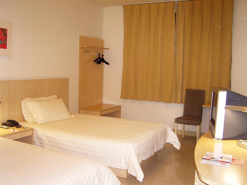 Jinjiang Inn - Beijing Middle Shiyan Road Екстер'єр фото